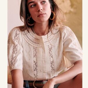 Sézane Elegant Cream Lace Women's Top